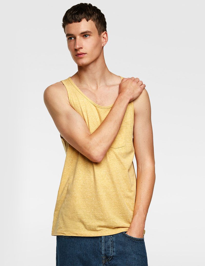 Sleeveless T-Shirt With Pocket - Image 3