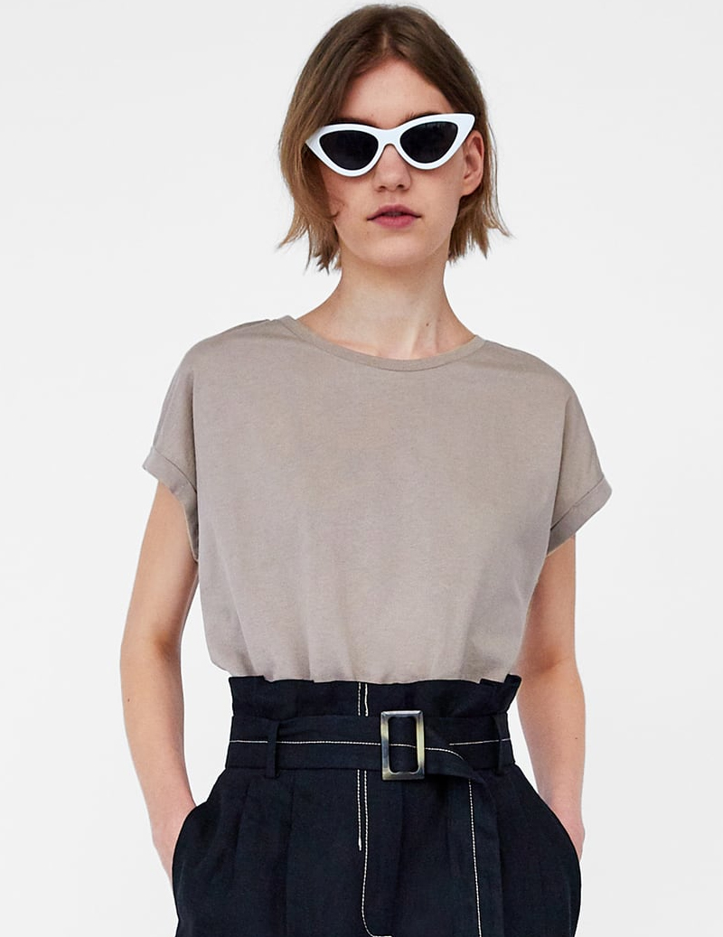 T-Shirt Gray Bat Wings - الصورة 2